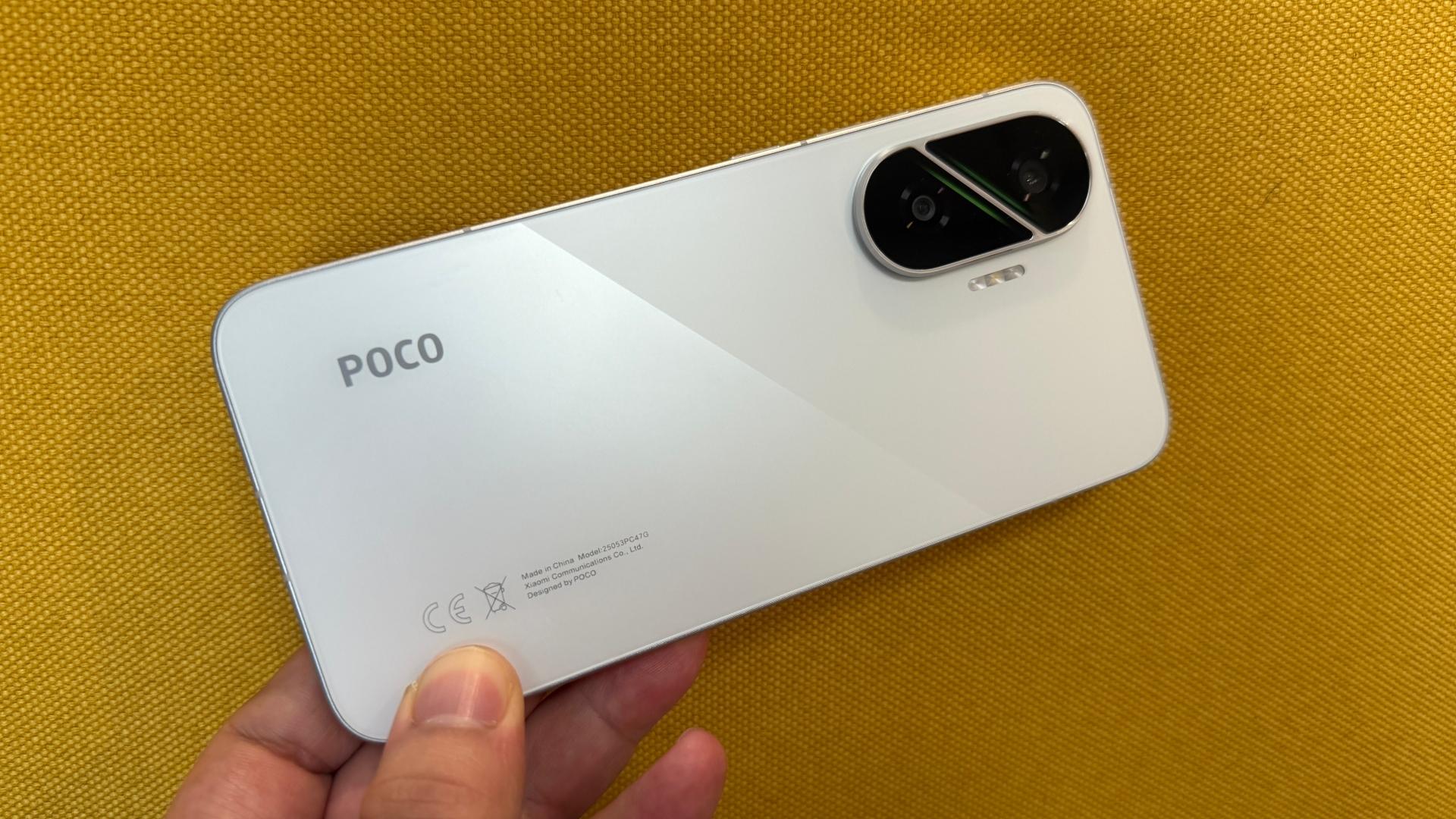 シャオミの5.5万円スマホ「POCO F7」を試す。大画面と大容量バッテリー