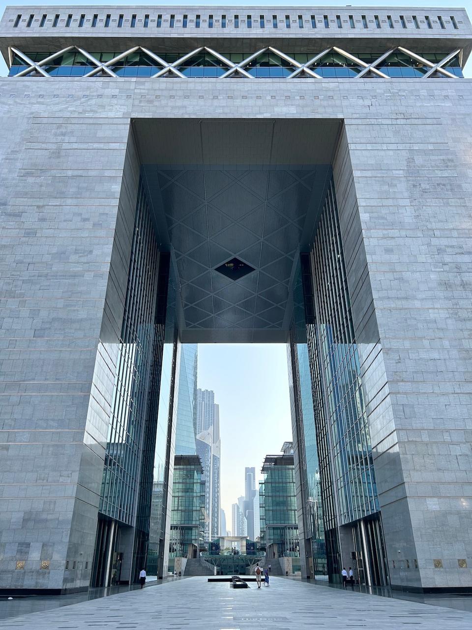 資本主義者の楽園、ドバイのいま――。急成長している