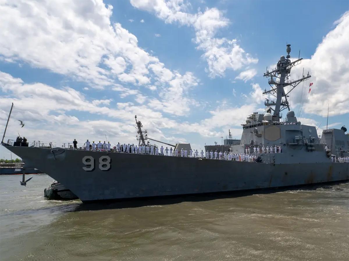 米海軍が麻薬テロ対策で派遣した「18艦艇」を見てみよう。世界最大の