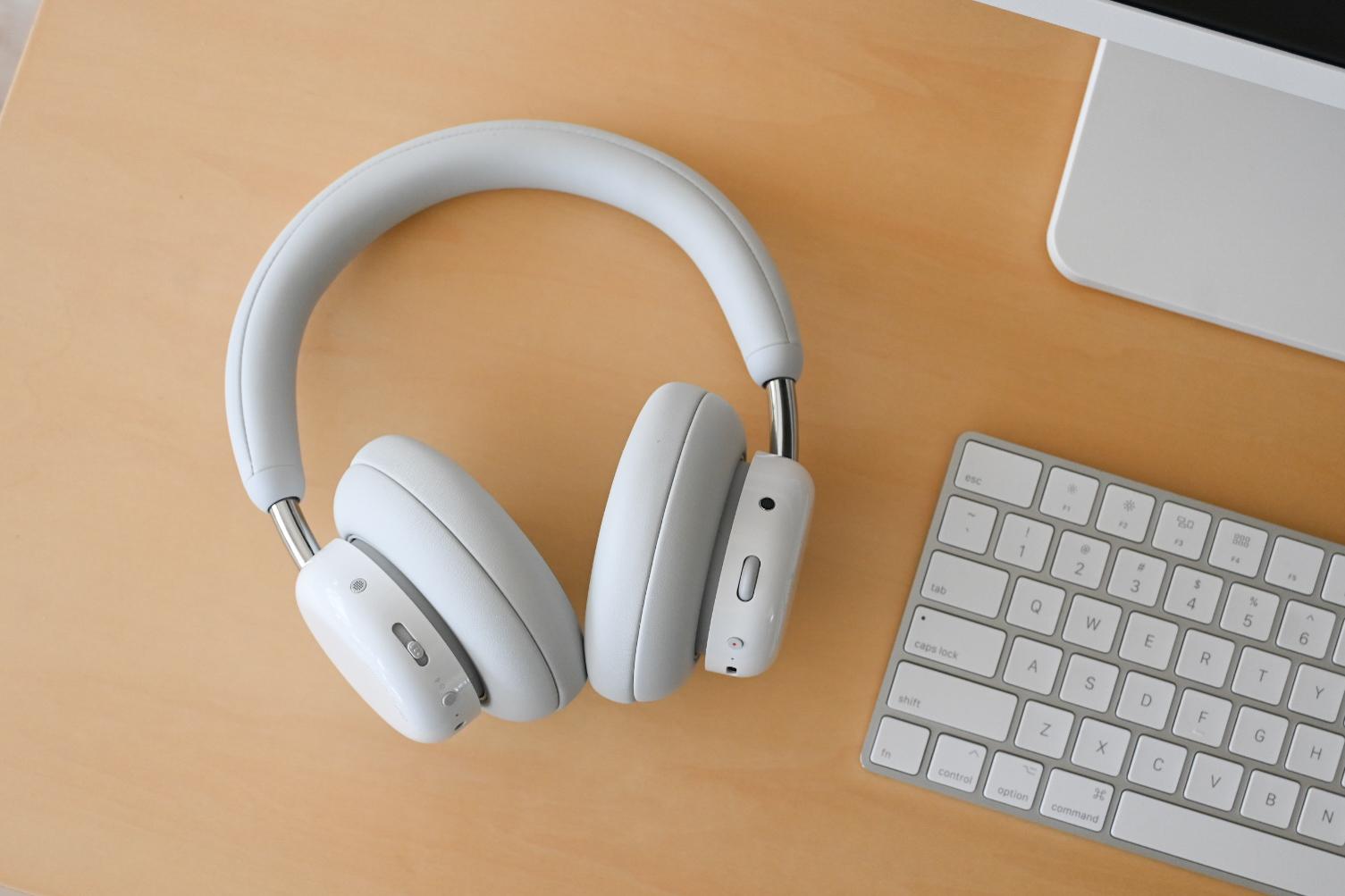 デザイン・音・価格…お見事すぎる！ CMF by Nothingの初ヘッドホンが新