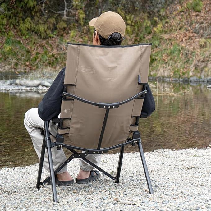 キャンプのQOLを上げる。3段階リクライニングで快適なコールマンのレイ