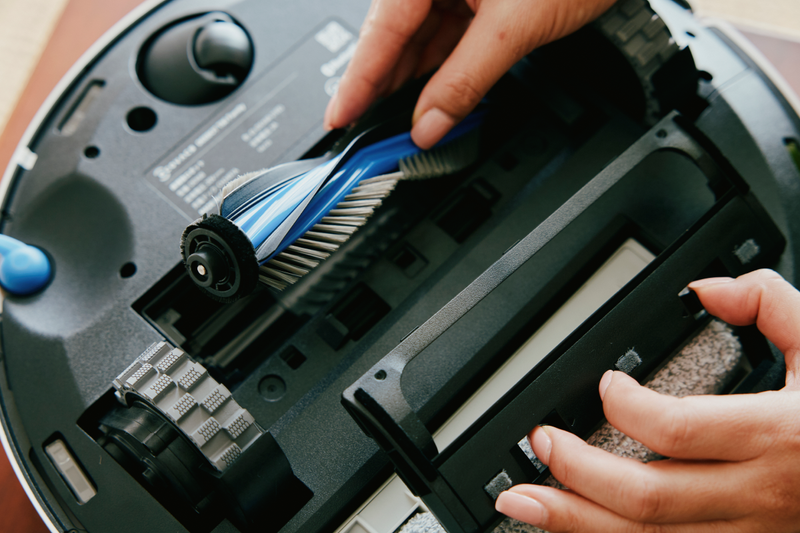 ついに出会った「床掃除もメンテナンスも忘れさせてくれる」ロボット