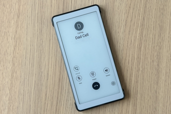 スマホから決別する『Light Phone II』は今まさに欲しいケータイ電話