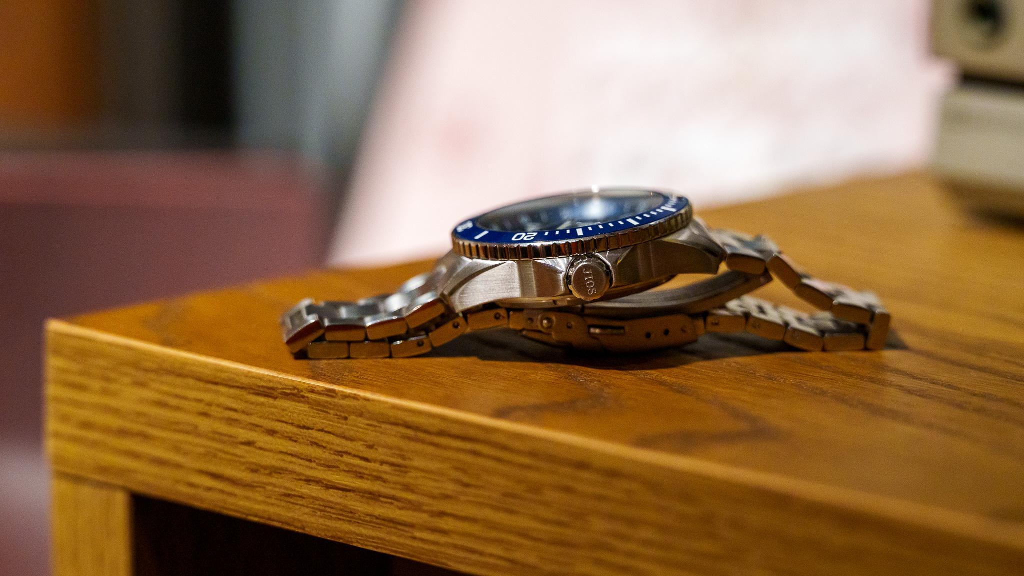 自動巻きダイバーズ時計を3万円台で。王道デザインの安心感と、背伸び