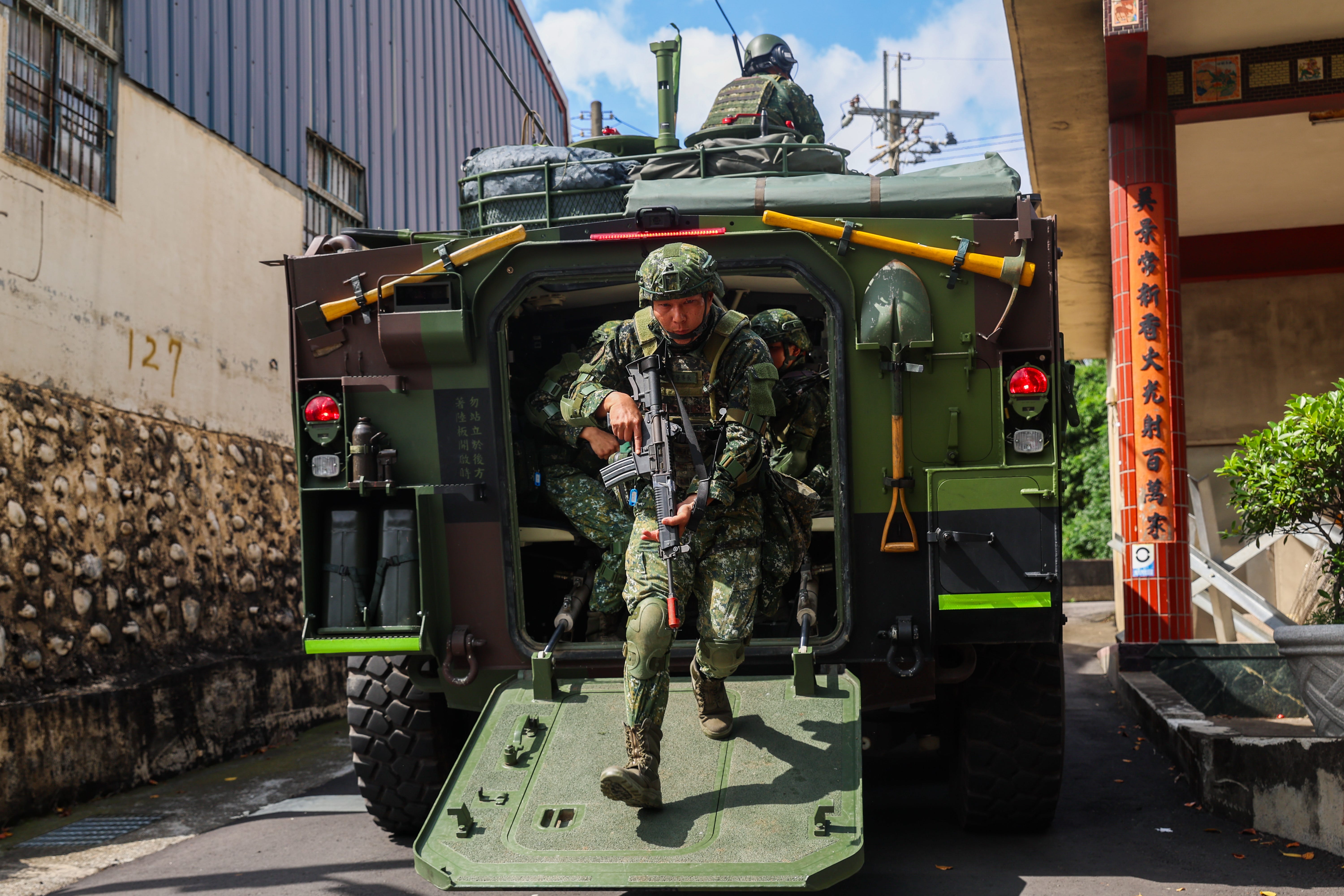 台湾が戦争に備えて全国民に配布しているハンドブックの内容