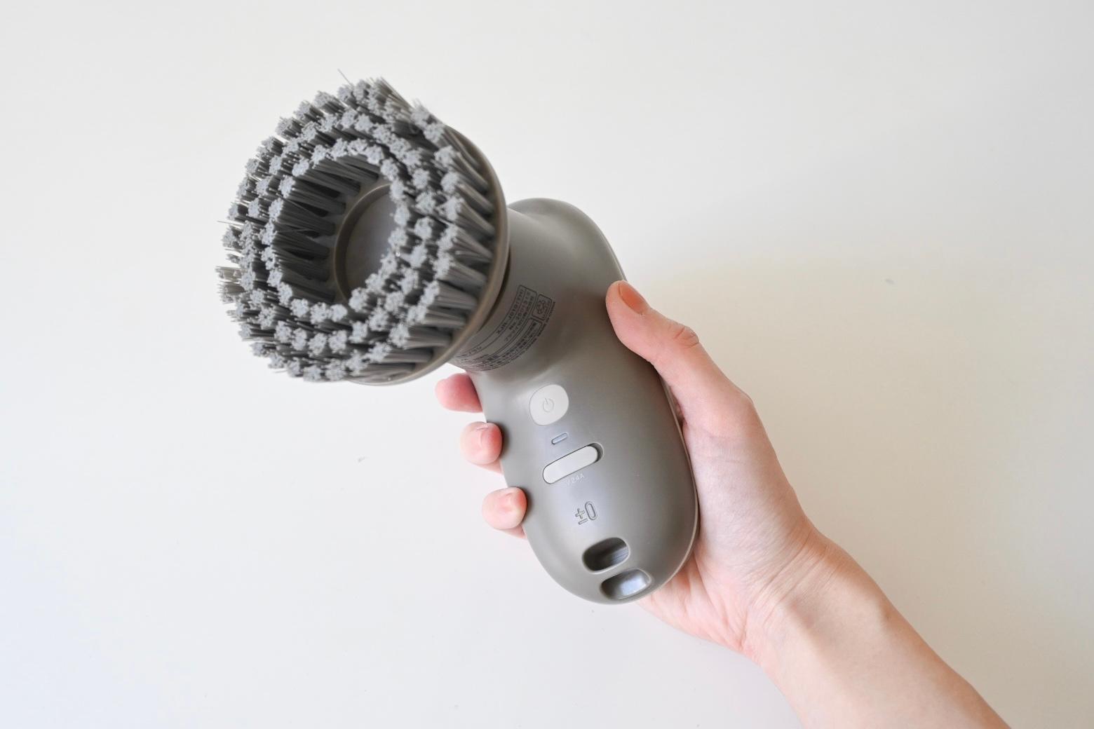 おまけ付き　激落ちくん　コードレス電動ブラシ あの「激落ちくん」電動ブラシがさすがすぎる。風呂床掃除は