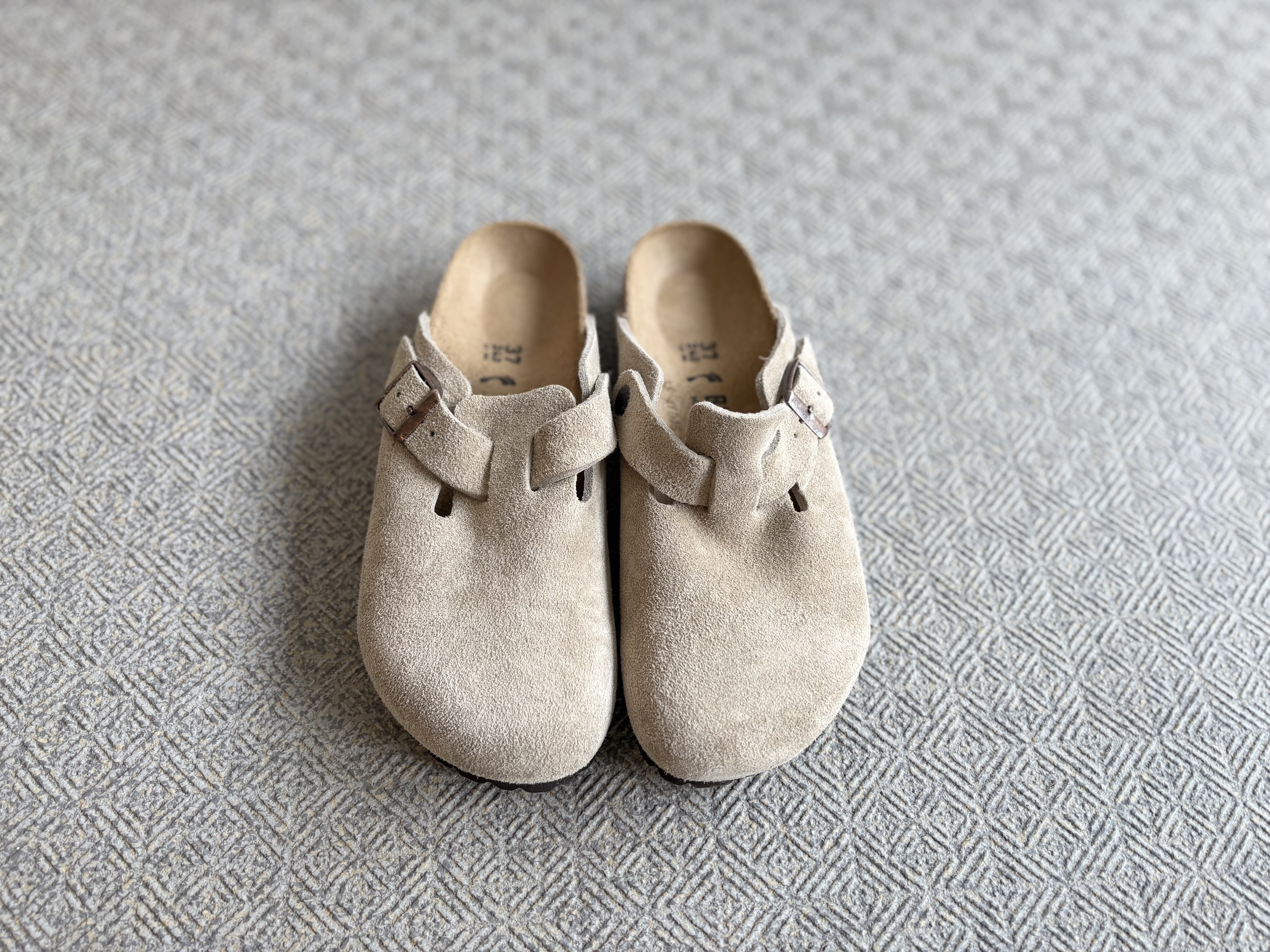 高いけど買ってよかった。ビルケンシュトックの名作が、1日中履いても