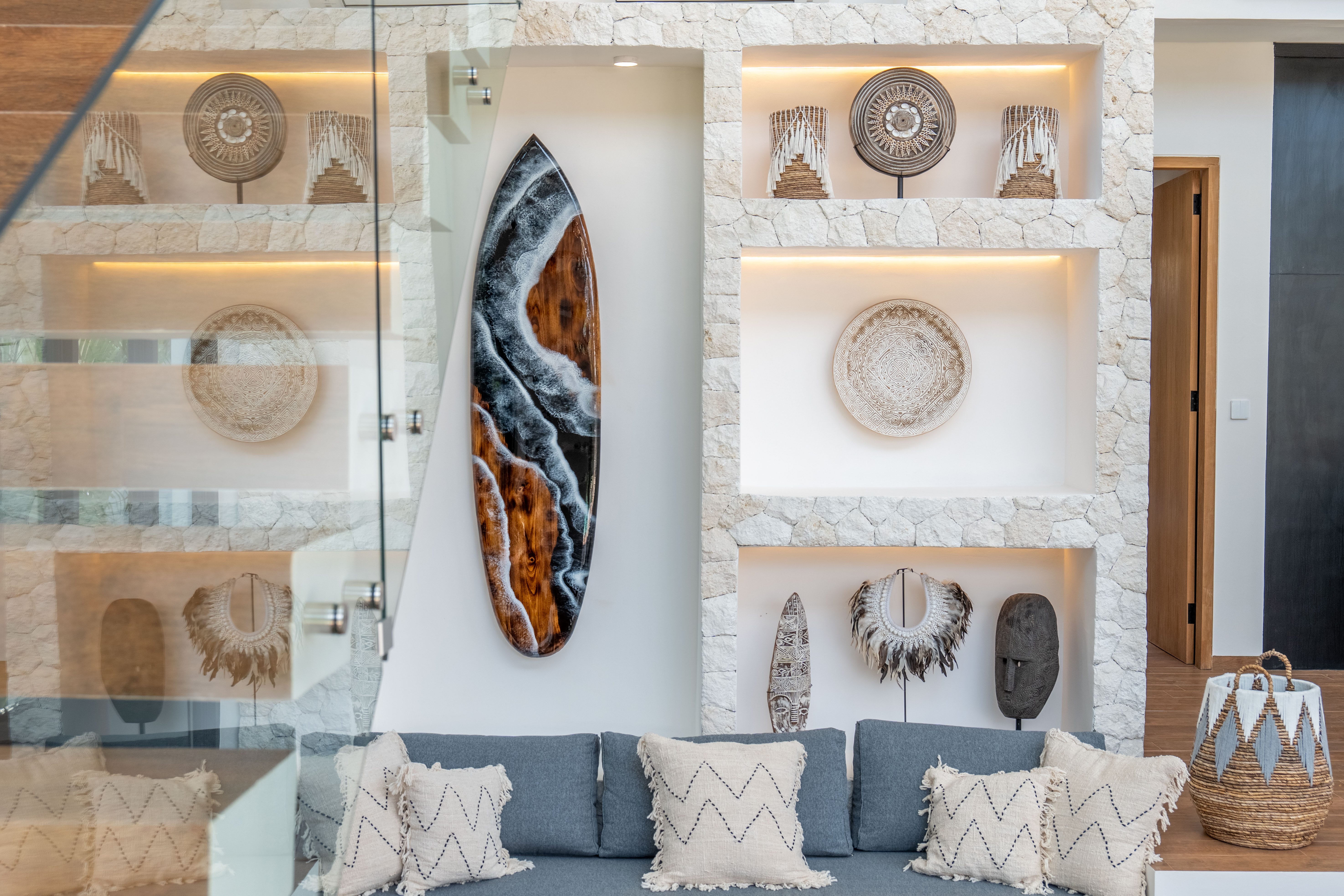 バリ島に約2000万円でヴィラを新築し、FIRE計画を推進する30代の