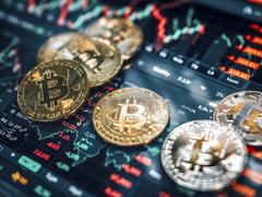 S&P500とビットコイン、10年ぶりに袂を分かつ。2025年の年間リターンで明暗くっきり | Business Insider Japan