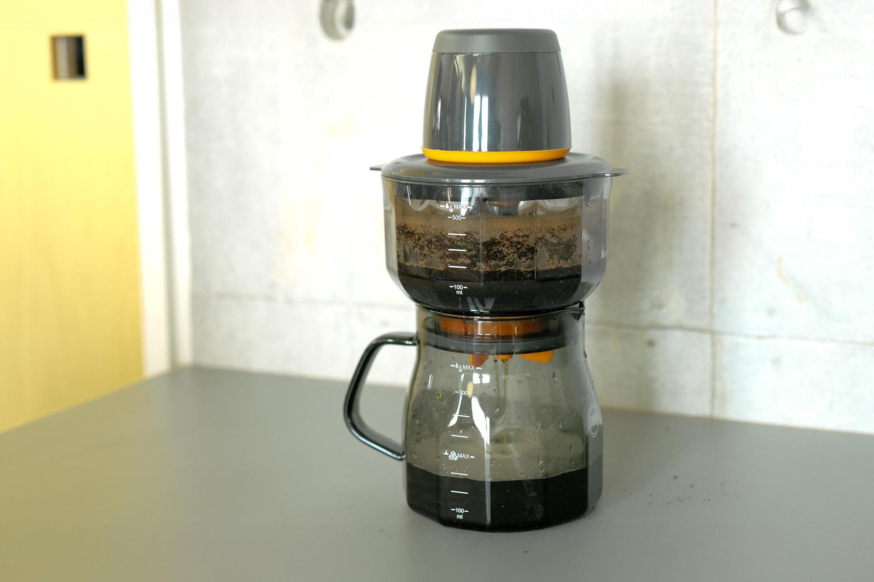 水出しコーヒーの待ち時間、真空抽出で超時短。忙しい朝でもサクッと