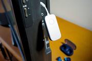 【セール中】テレビ、飛行機&hellip;Bluetoothなし機が「愛用イヤホンで無線視聴」できるぞ