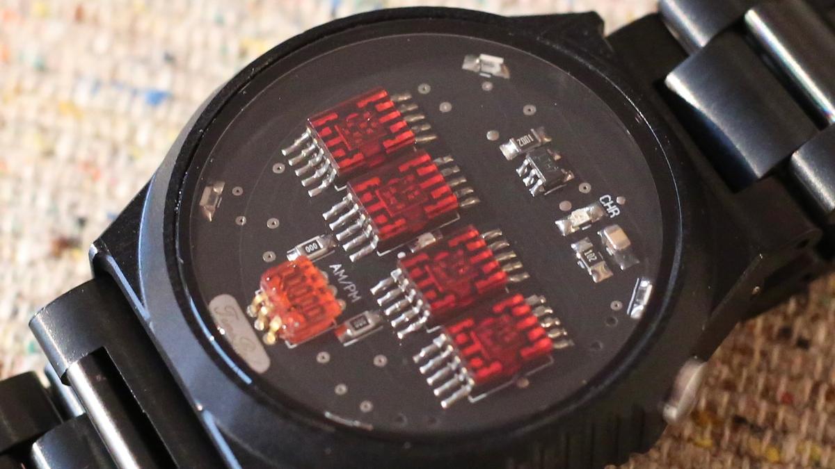 ロマンある腕時計を選びたいなら。80年代希少パーツを使ったレトロ 