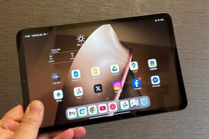 7万円台のタブレット「Xiaomi Pad Mini」を試す。「大型は重い、小型は低性能」のジレンマを解消