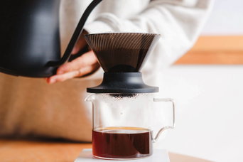 HARIOの新作「V60 NEO」を1カ月使った正直レビュー。誰でもおいしいコーヒーを抽出できるってこういうことか