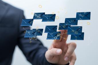 メールの返信、古い順からやってない？ 実は「最新」から片付けるのが正解だった