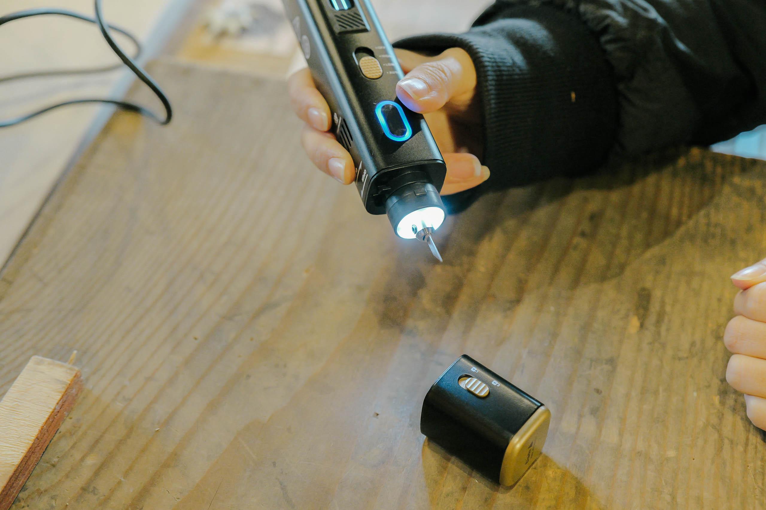 研磨もできる超音波カッターが3Dプリントをラクにしてくれた。これで2