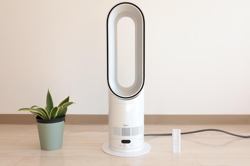 さすがダイソン！仕事部屋・寝室に利く「小さくてパワフル」な新ファン Dyson hot+cool ファンヒーター 本体