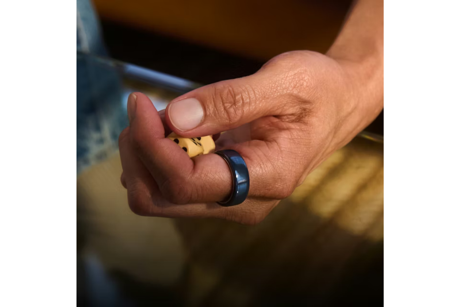 これだよ、これ！ Oura Ringが「イヤホンみたいな充電ケース」でついに 