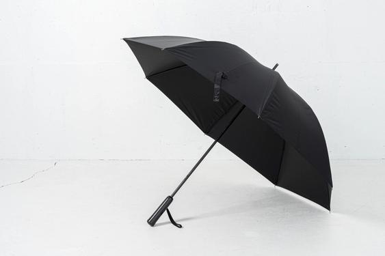 直径120cmなのに300g台。カーボン製だからこそ「大きさ」と「軽さ」は両立できる