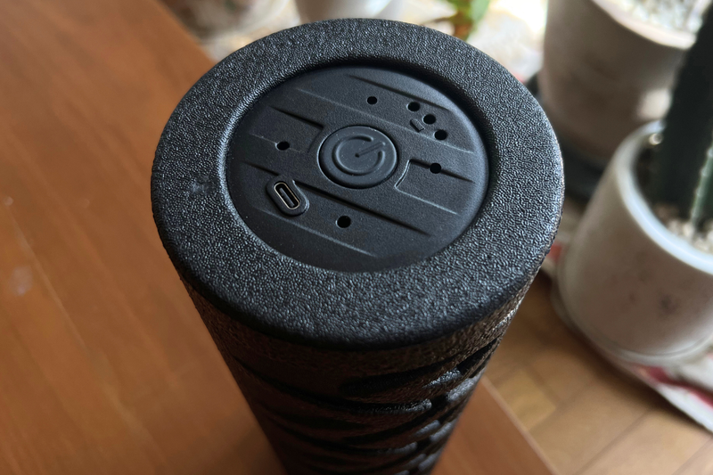 60175 uFitVibratingRollerMini電動 フォームローラー 楽天市場】【プロアスリート愛用】uFit Vibrating Roller Mini 電動