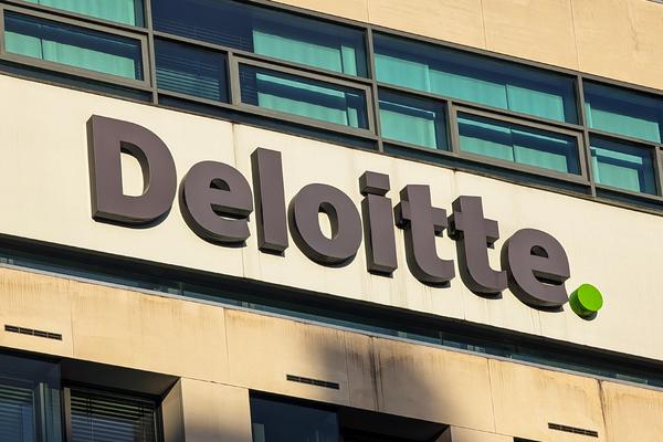 【独自】デロイトが米国社員の役職名を一斉変更へ。「時代遅れ」な人材構造を「現代化」と