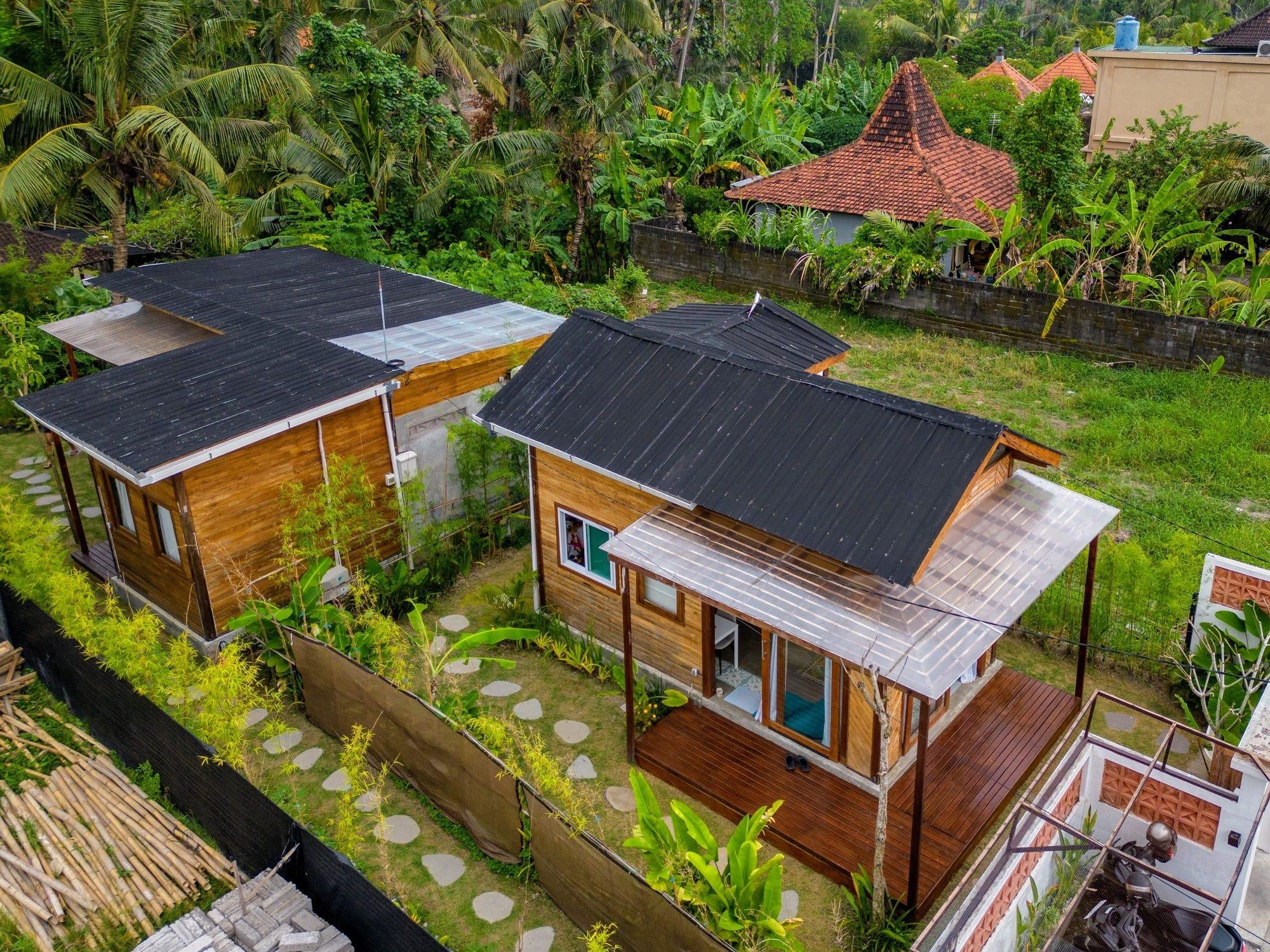 バリ島で出会ったカップル、約470万円で田んぼの中に2棟の「狭小住宅