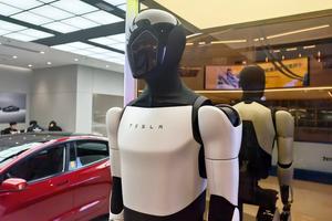 テスラ、オースティン工場でオプティマスの訓練開始へ