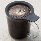 お湯と粉を入れて3分待つだけ。ハリオが出した「最高に手軽で贅沢な正解」