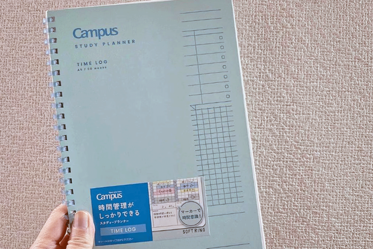 学生向けと侮るなかれ。コクヨの「10分刻み」Campusノートが大人にこそ