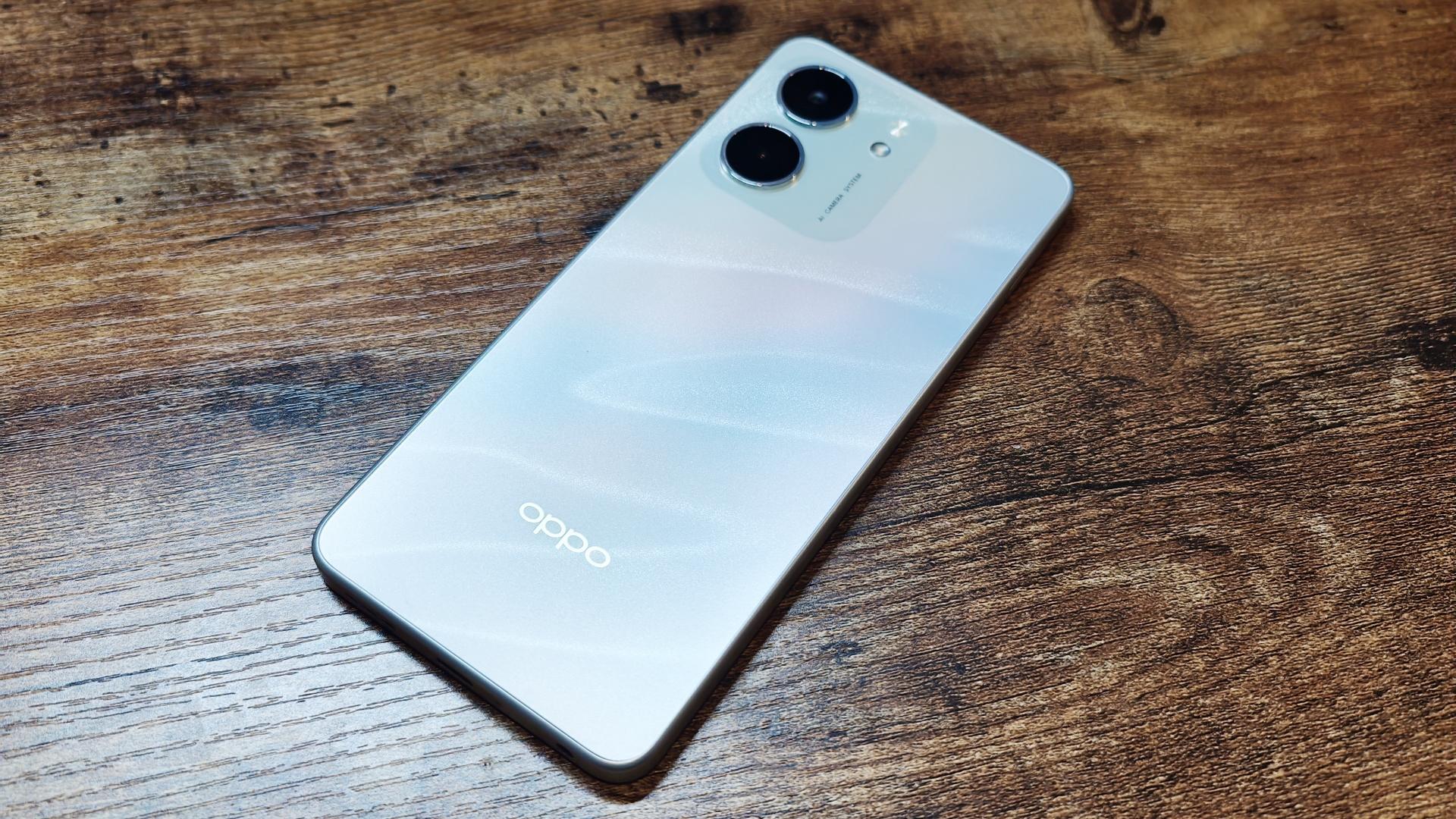 2万円切りスマホ「OPPO A5x」レビュー：大容量バッテリーやイヤホン