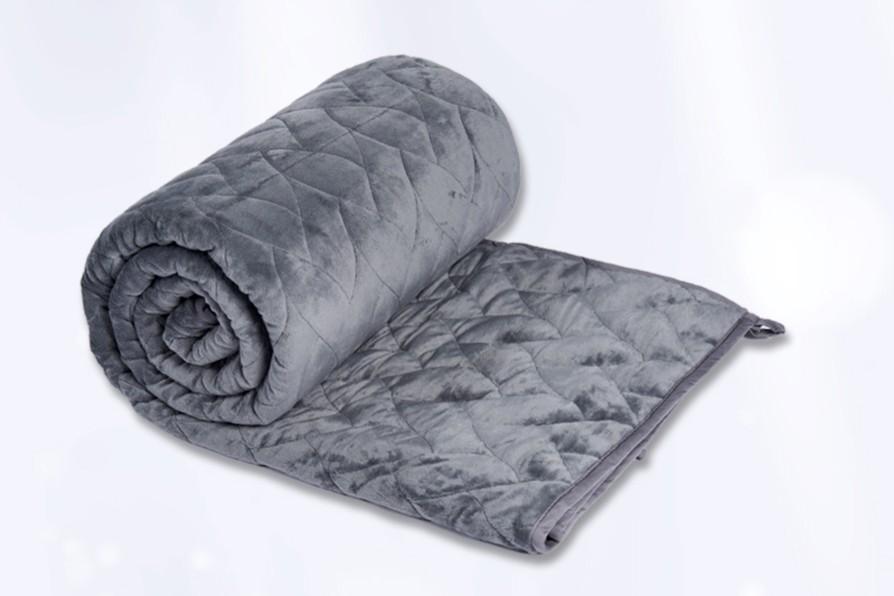 眠れない夜に足りなかったのは掛け布団の“重み”だった。新常識の