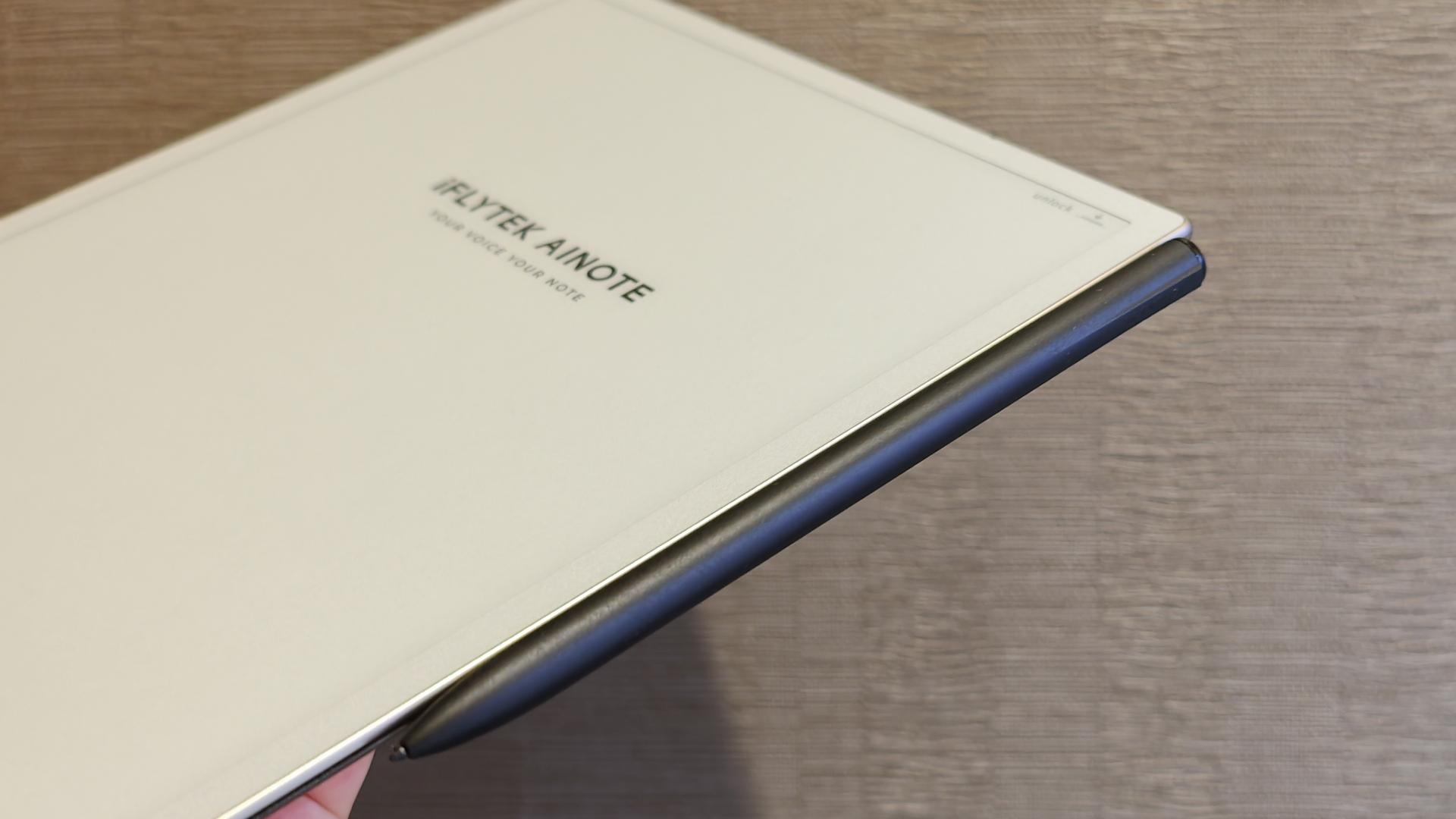 AIノート「iFLYTEK AINOTE 2」を試す。手書き派も納得の書き心地と、新