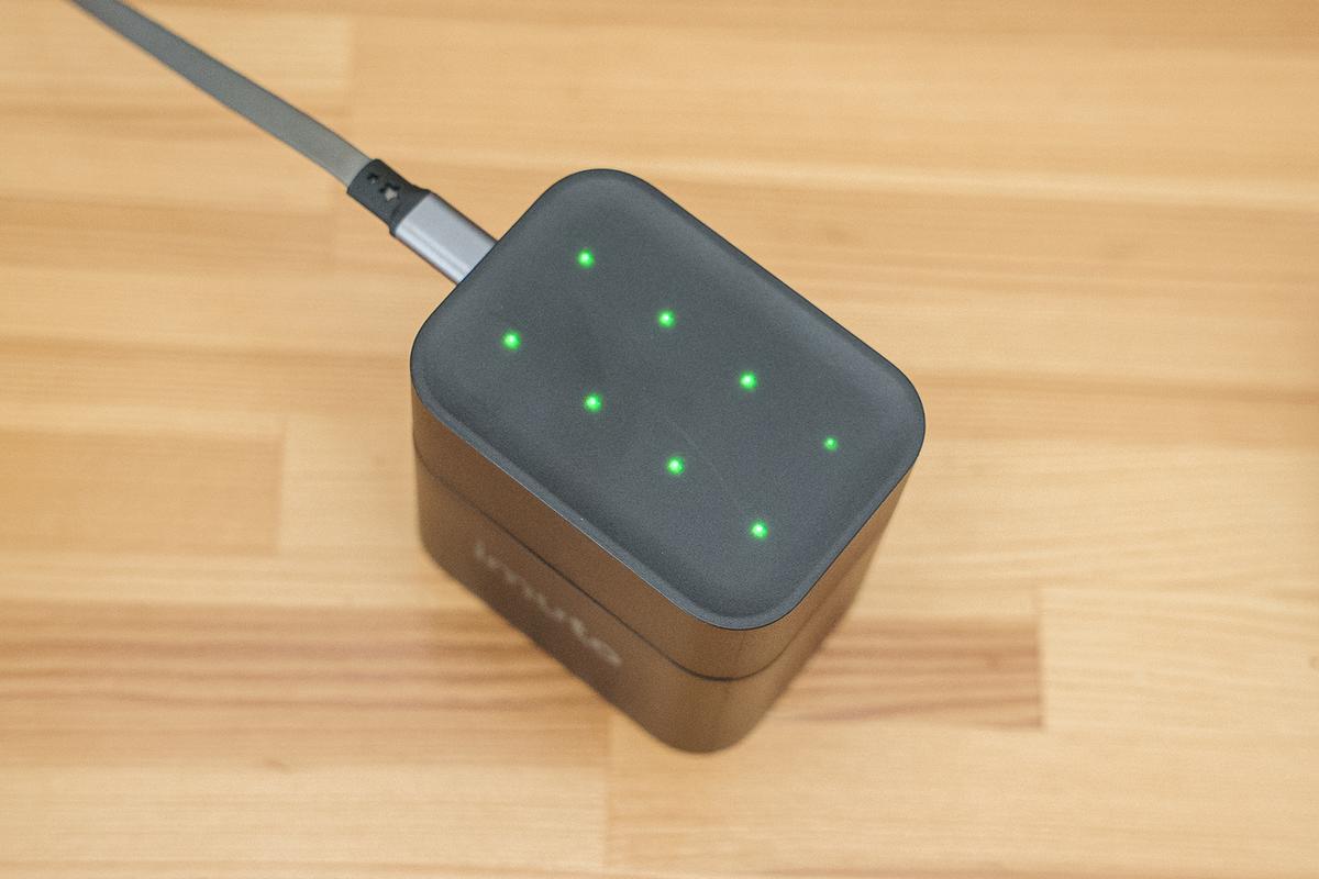 単4電池の買い溜め、卒業します。1600回使える「ケース付き充電池」が 