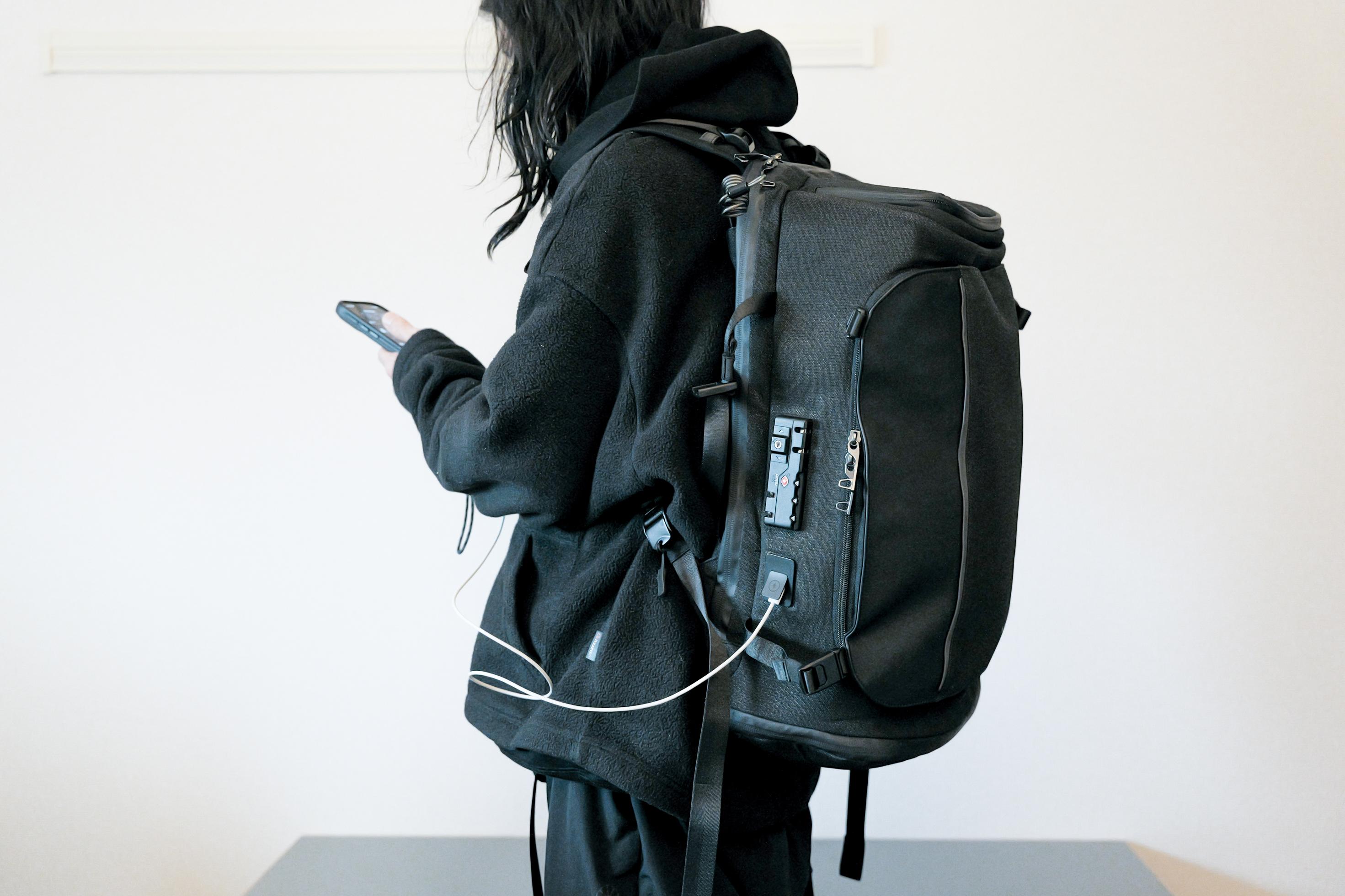 HubPack X Korin ビジネスバッグパック ブラック 多機能 ロック有