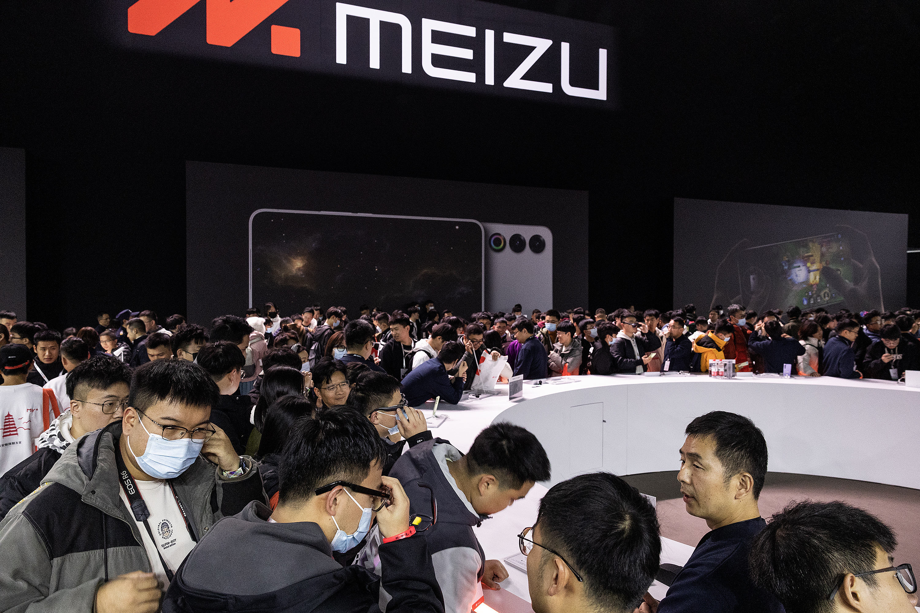 小さなアップル」中国最初のスマホメーカーの終焉。「スマホと車の融合