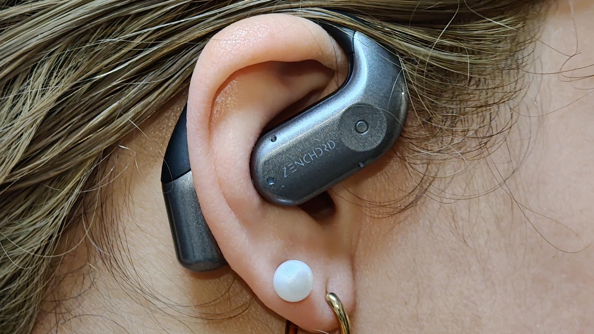 文字起こし・要約ができるAIイヤホン「Zenchord 1」を試す。Amazon新