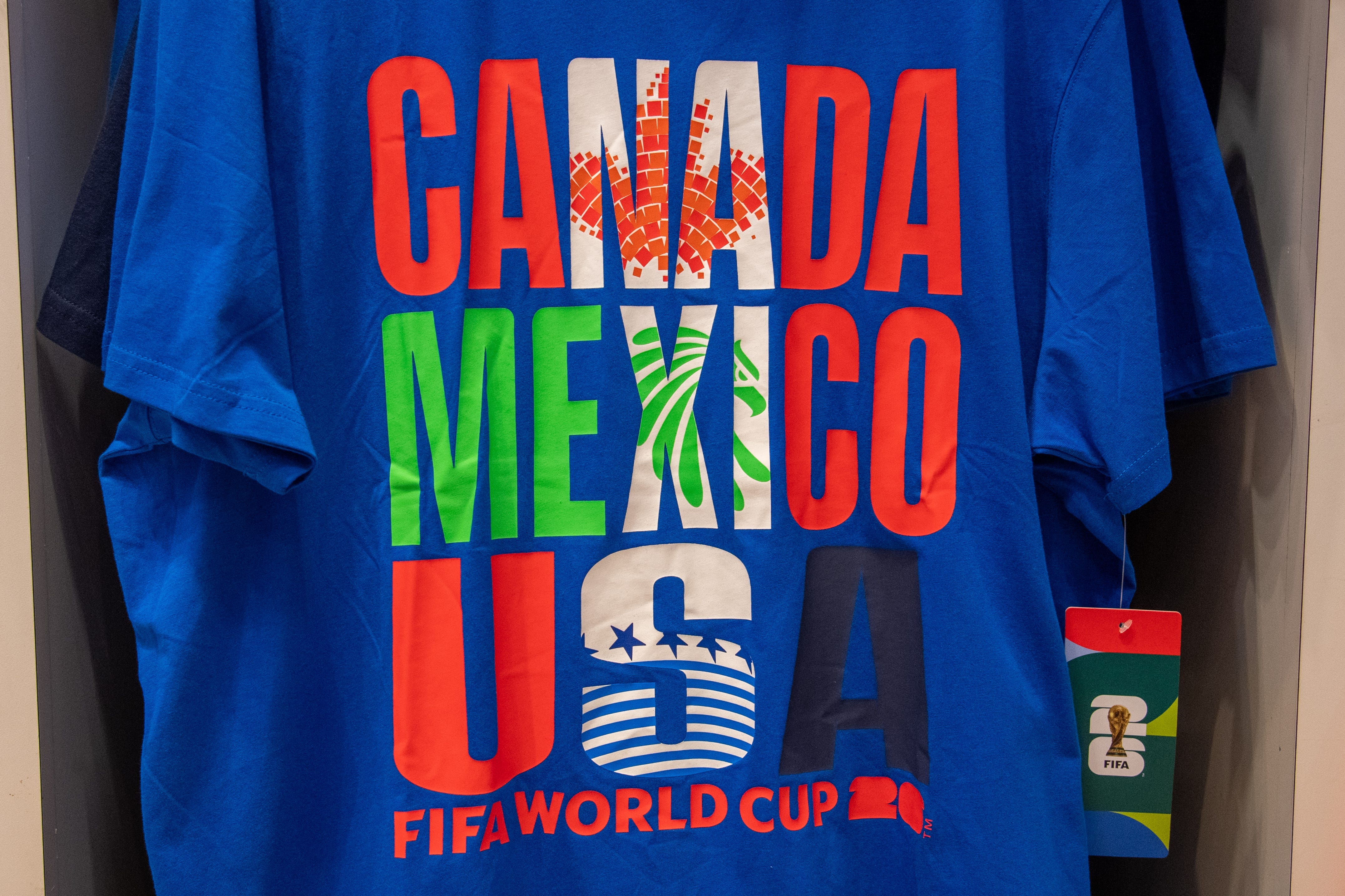レア CONCORDE PDM WORLD CUP ワールドカップチームカラー AXIA Time、FIFAワールドカップ2026（TM）公式ライセンス商品で