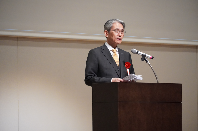 株式会社新日本科学 代表取締役会長兼社長の永田良一さん。1991年の社長就任以来、地方における女性活躍推進に取り組んできた。