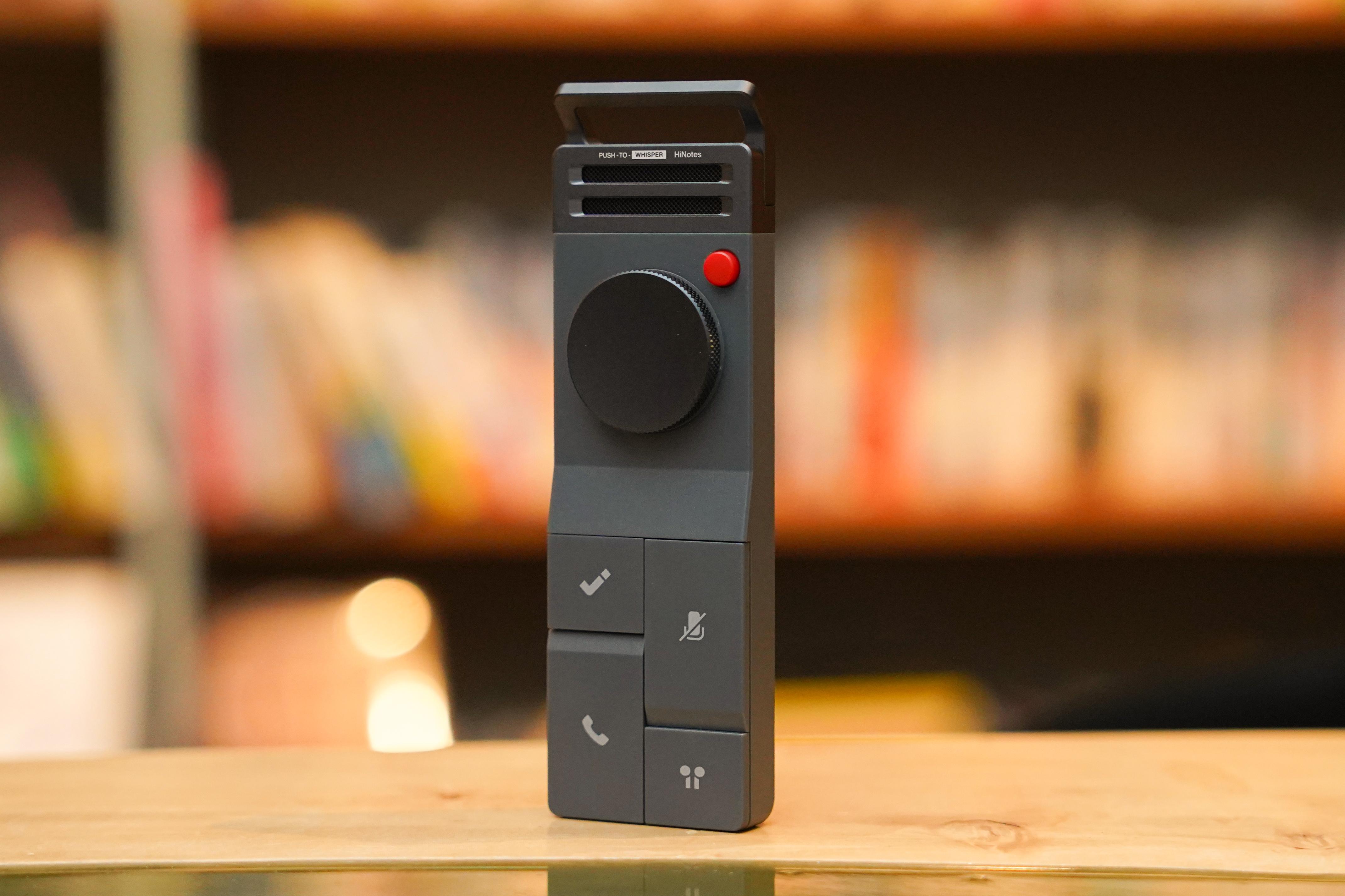 パンク寸前の僕が「HiDock P1」をデスクに置いたら世界が変わった。AI