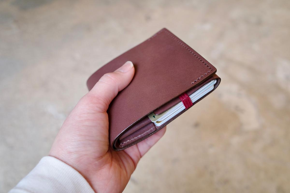 分厚い財布はもう持ちたくない。カード10枚を板状に持ち運べる「colm」がマルチワーカーの救世主だ