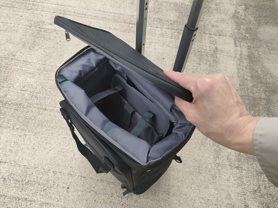 5泊の旅行もこれ1つ。容量を15Lも増やせる多機能スーツケースが便利