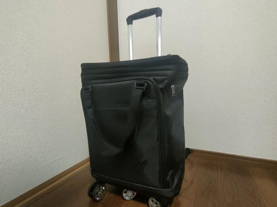 5泊の旅行もこれ1つ。容量を15Lも増やせる多機能スーツケースが便利