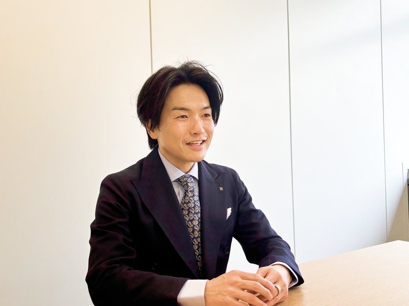 アソビューCEOの山野智久氏。
