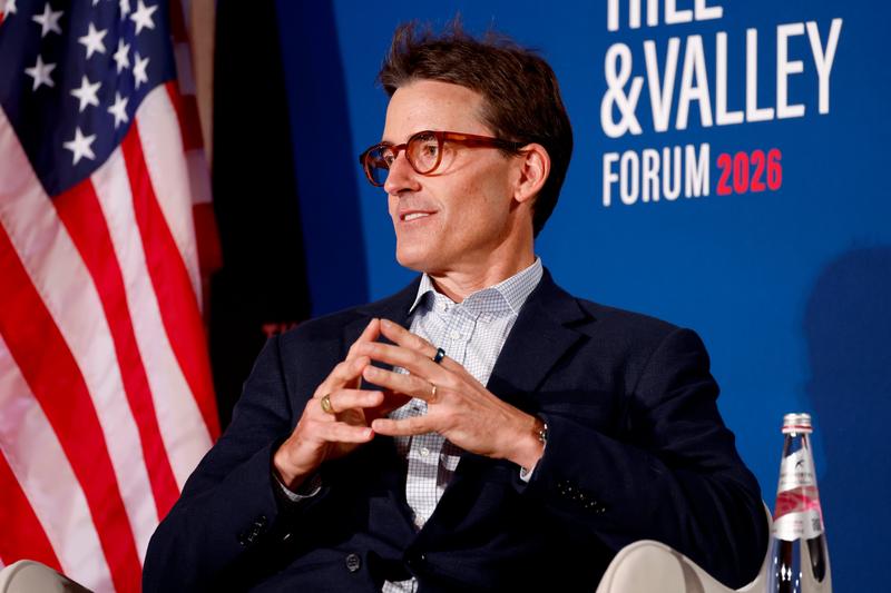 Coatue Management cofounder Thomas Laffont is pictured.