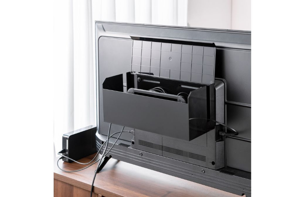ケーブルとSwitch 2の終の棲家、サンワの新作ボックスが導く「テレビ裏