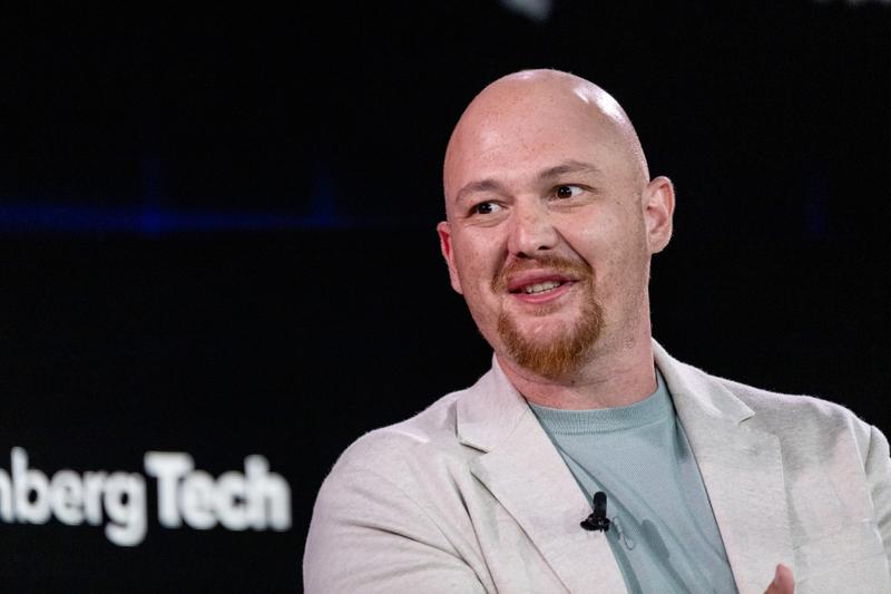 アムジャド・マサドは、今コンピューターサイエンスの分野に進むべきなのは、コンピューターに強い情熱を持っている人だけだと語っている。