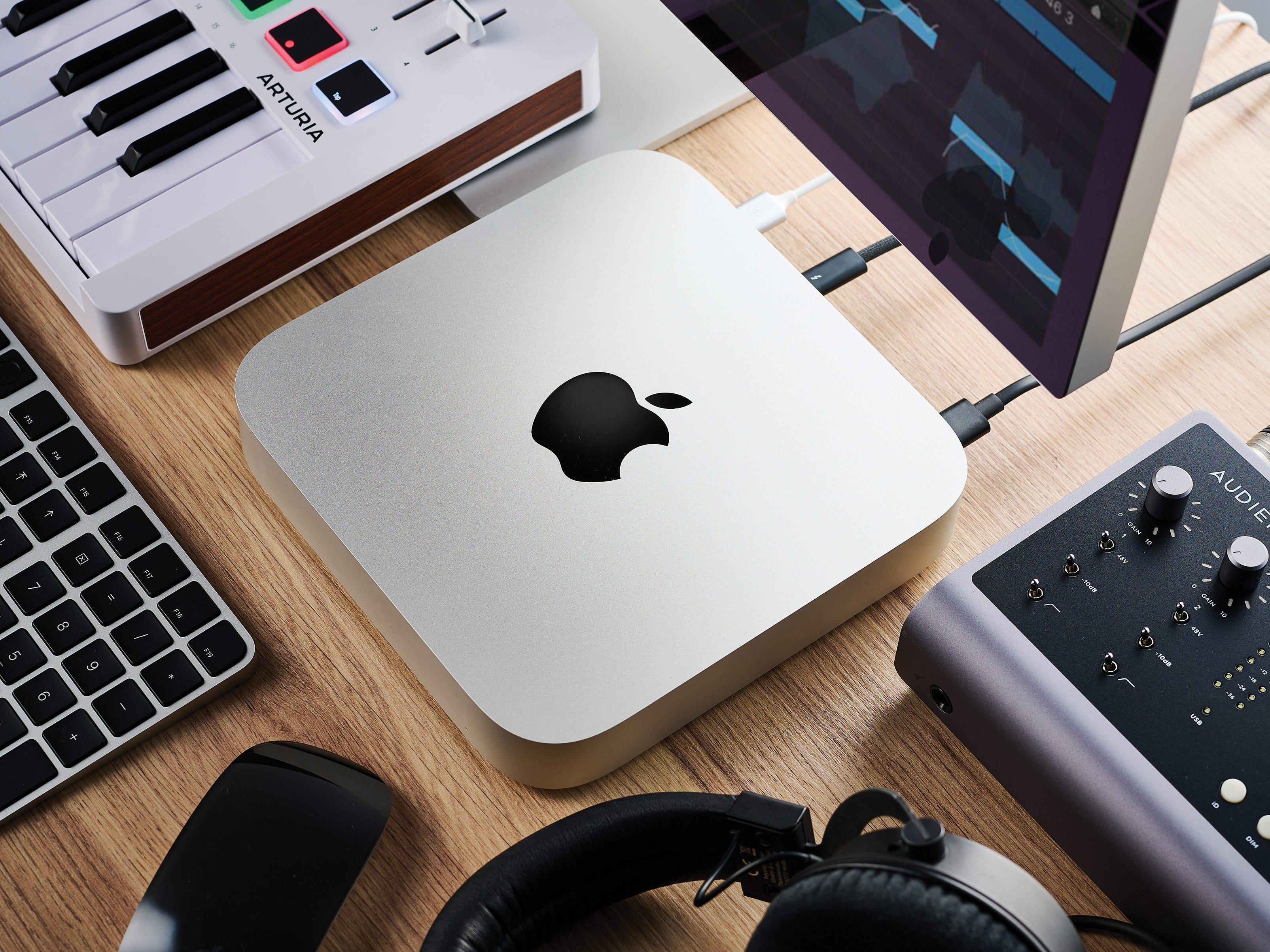 最も手頃なMac」が消えた…AI特需で、Mac miniの最安599ドルモデルが