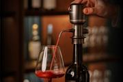 家飲みワインの実力、引き出せてる？ ボタン1つで&ldquo;プロ仕上げ&rdquo;の一杯を楽しめるよ