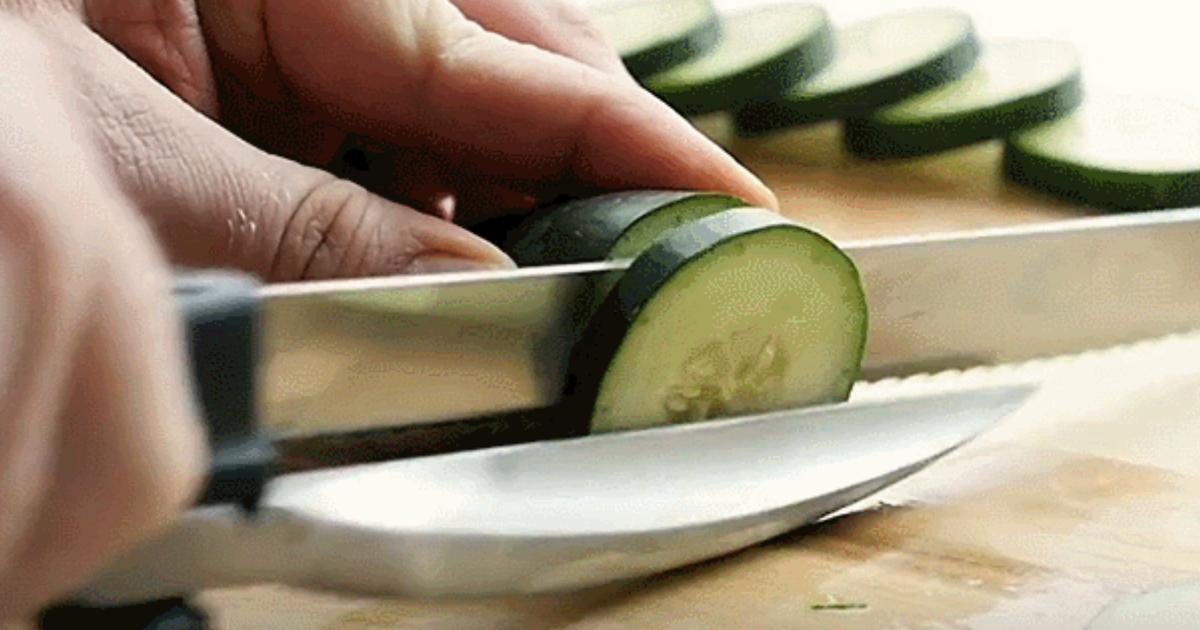 1mm単位でスライスできて指を切るリスクも低減。気持ち良すぎる使い心地のフランス発ナイフ | ライフハッカー・ジャパン