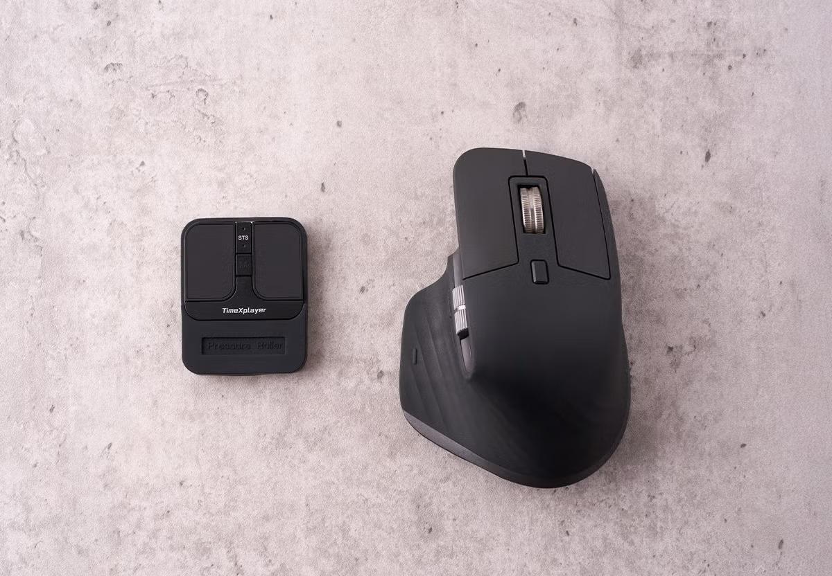 毎日持ち歩くのが当たり前になる軽さ。たった16gの快適スクロールな
